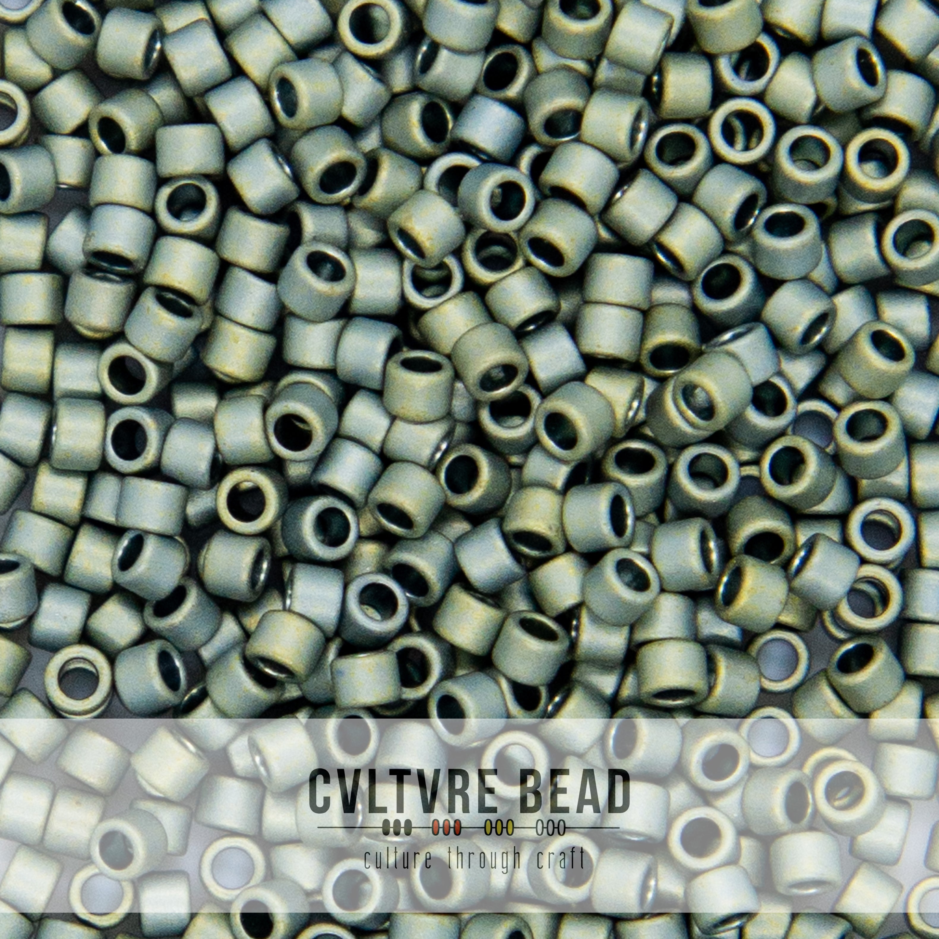 Toho Aiko 11/0 - 4g - High-Metallic Matte Blue Haze